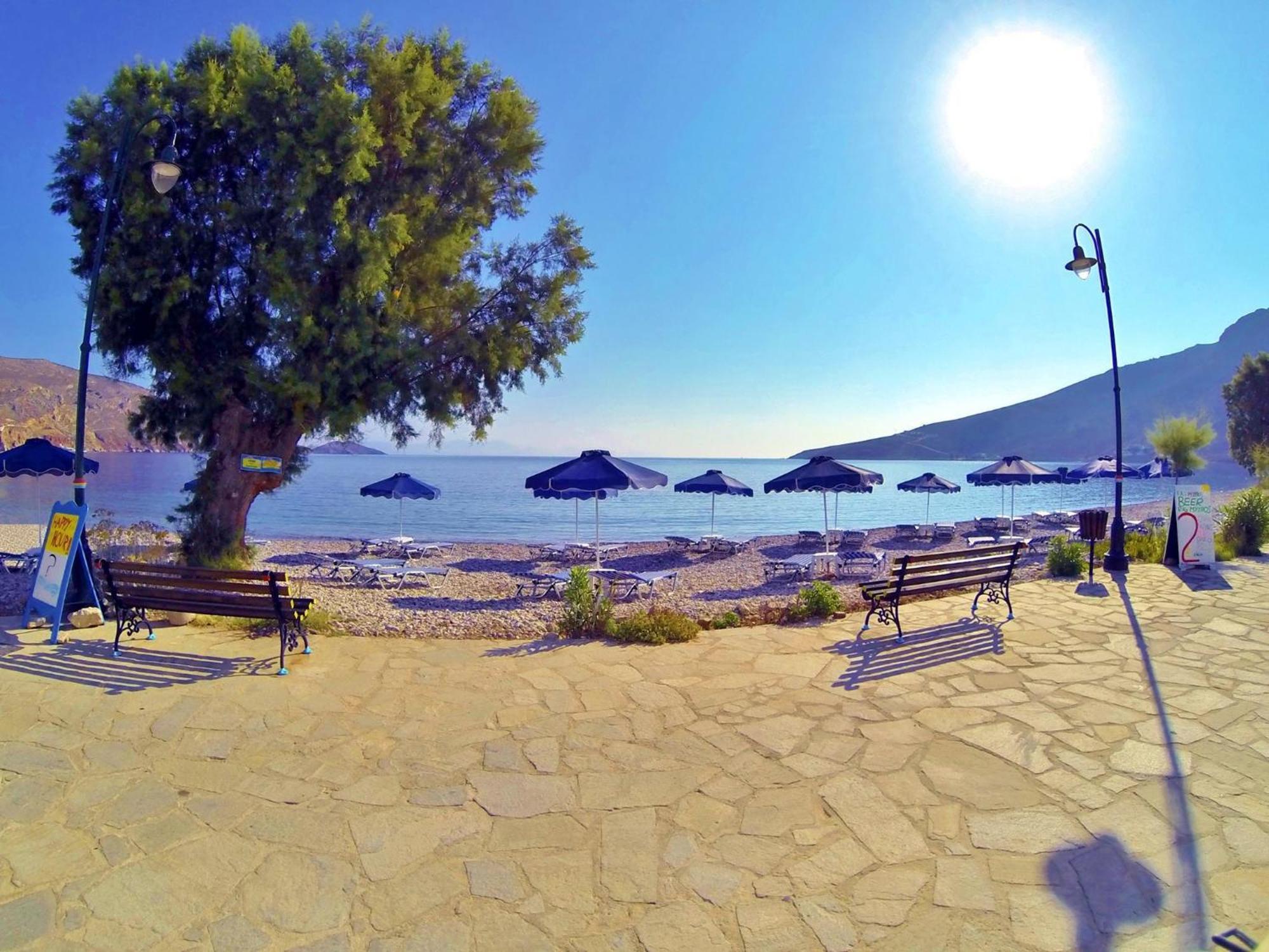 Dream Island Hotel Livádia Kültér fotó