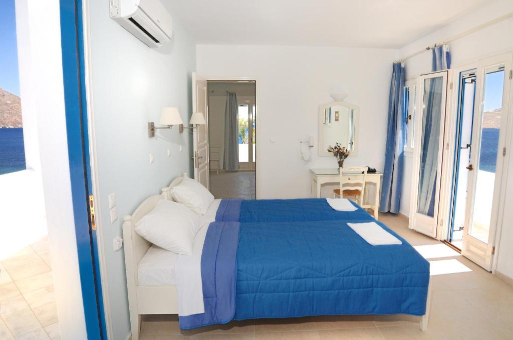 Dream Island Hotel Livádia Szoba fotó